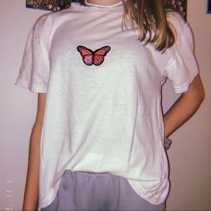 DIY BUTTERFLY TSHIRT
